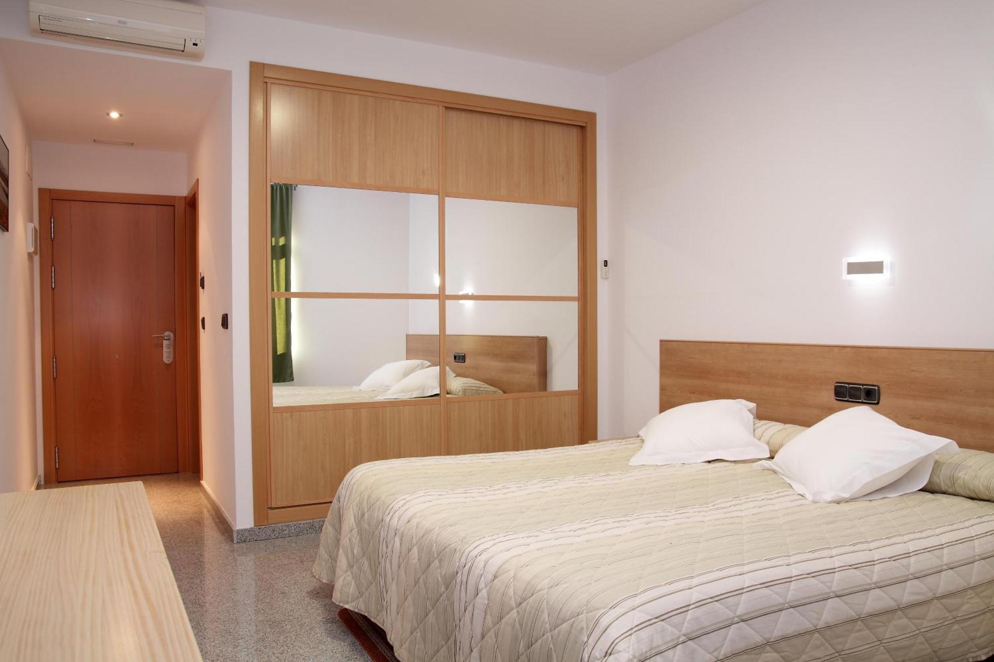 Hotel Albanta La Lantejuela Exteriér fotografie