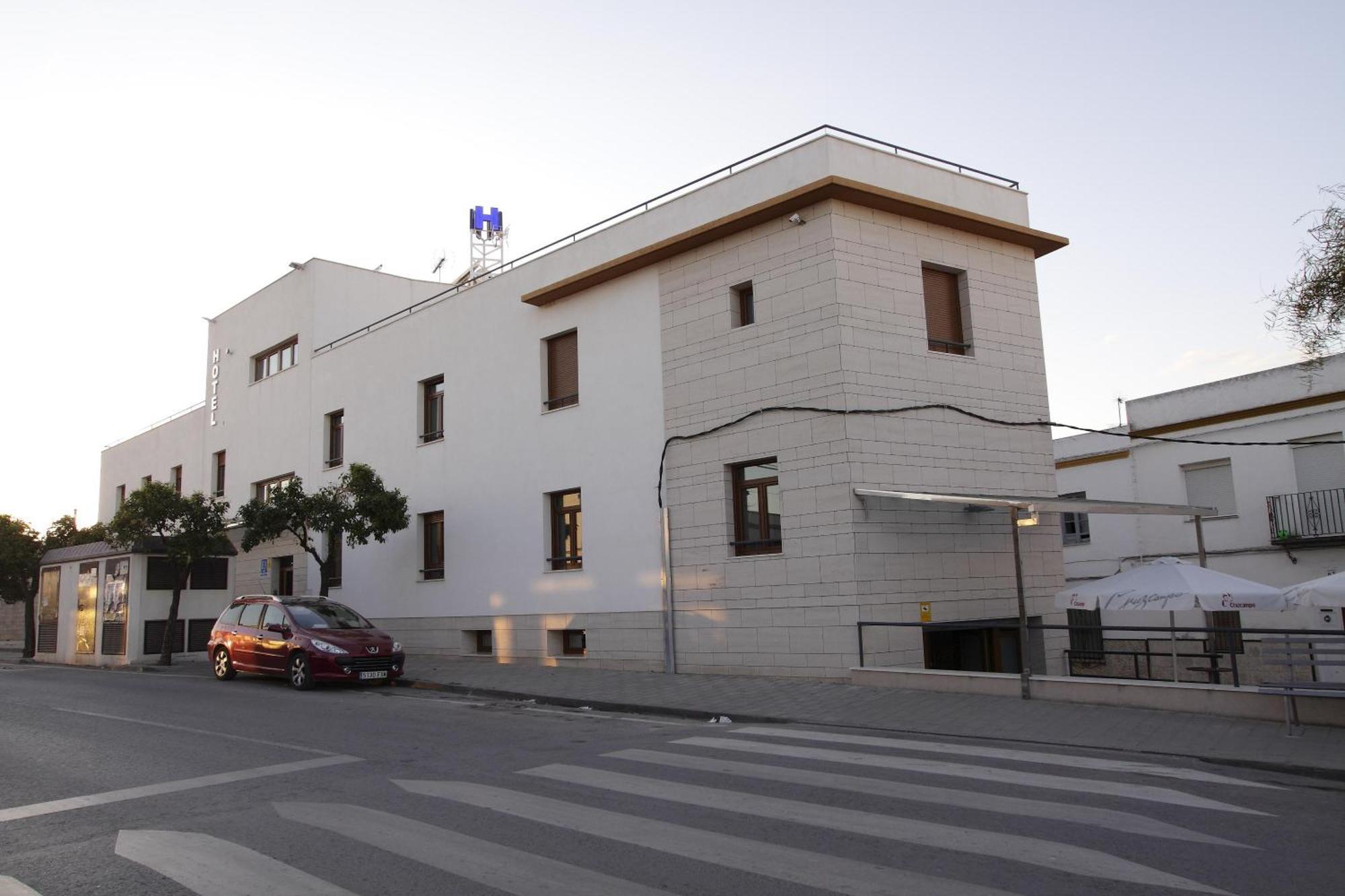Hotel Albanta La Lantejuela Exteriér fotografie