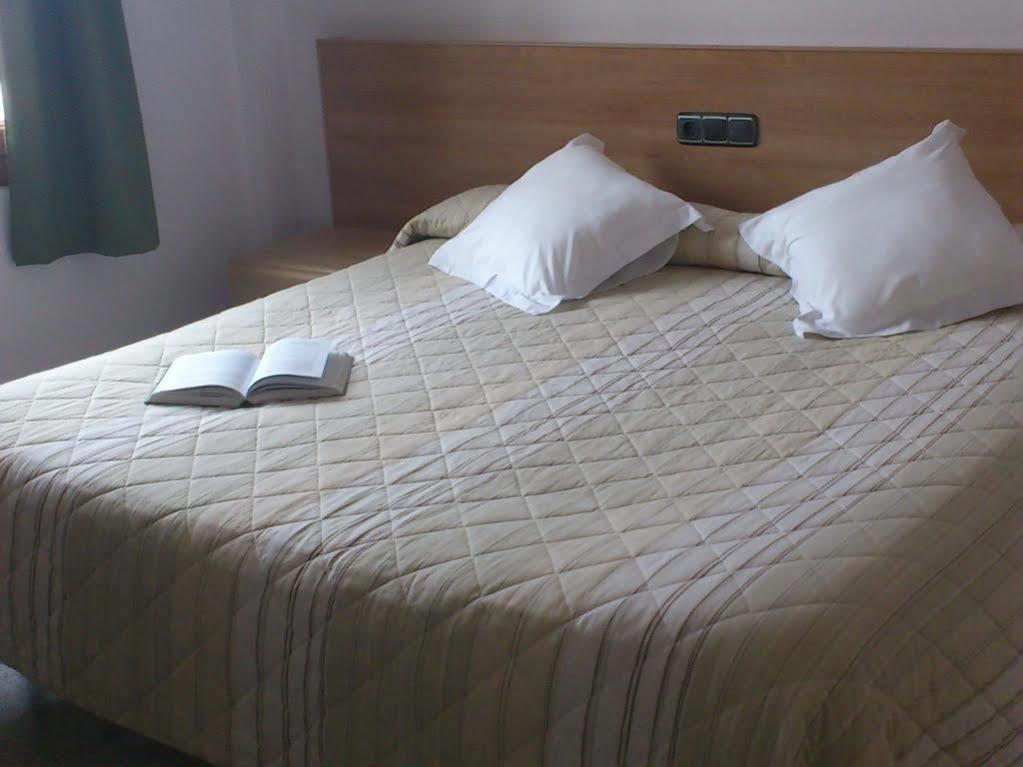 Hotel Albanta La Lantejuela Exteriér fotografie